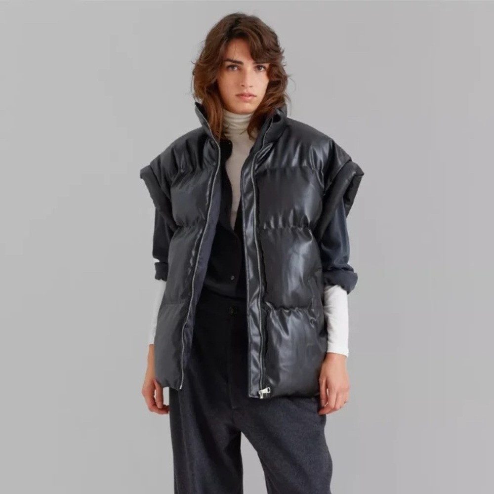 Frankie Shop black puffer vest